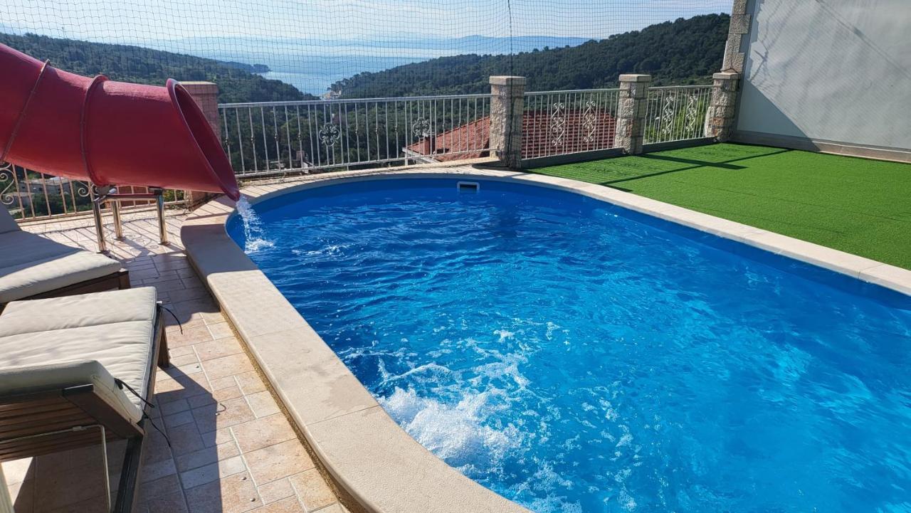 Holiday Home Gustirna Selca  Экстерьер фото