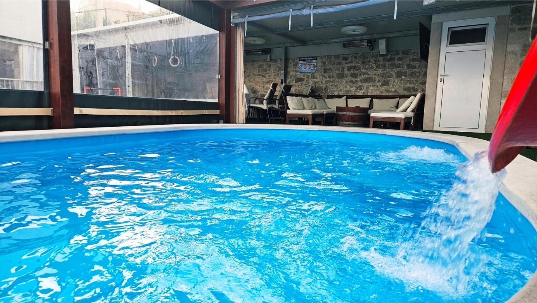 Holiday Home Gustirna Selca  Экстерьер фото