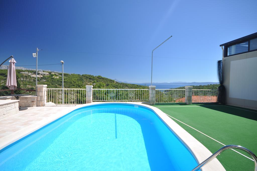Holiday Home Gustirna Selca  Экстерьер фото