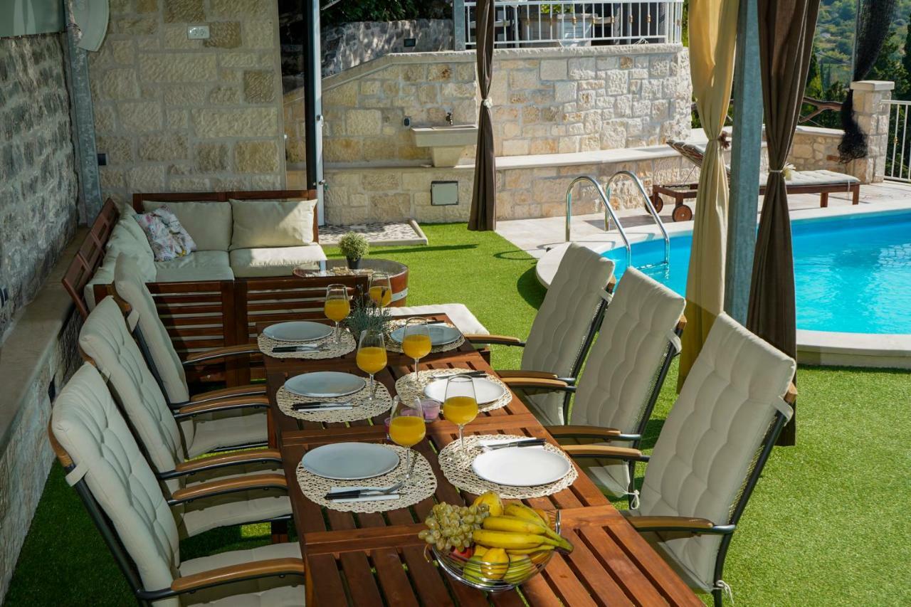 Holiday Home Gustirna Selca  Экстерьер фото