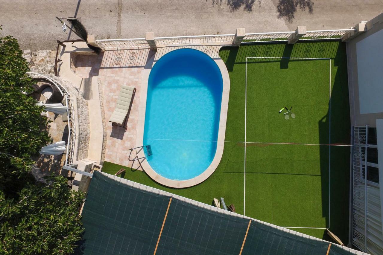 Holiday Home Gustirna Selca  Экстерьер фото