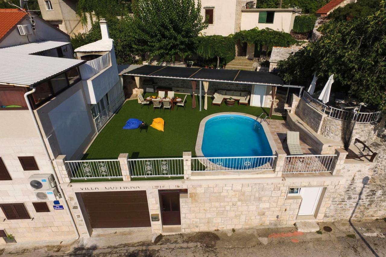 Holiday Home Gustirna Selca  Экстерьер фото