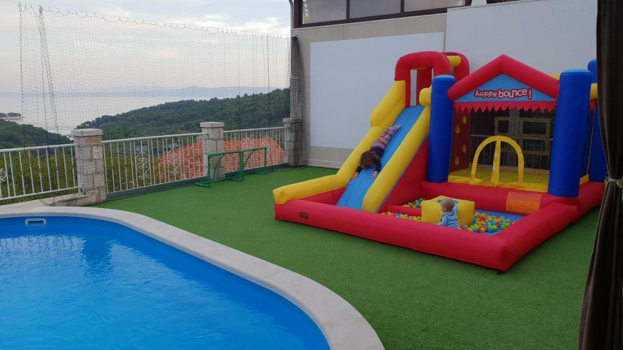 Holiday Home Gustirna Selca  Экстерьер фото